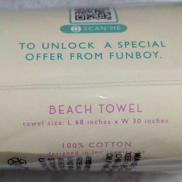 Funboy Poolside Leisure Club Pink Cream Beach Towel Oversized Plush Cotton 68x30 - Picture 3 of 5